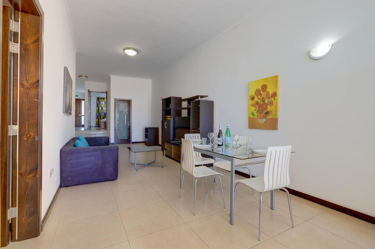 Modern 2 Bedroom Maisonette In Central Слима Экстерьер фото