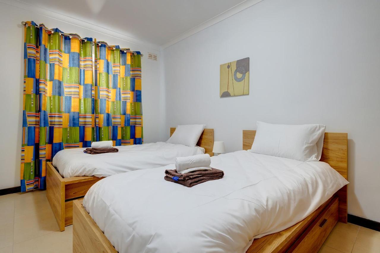 Modern 2 Bedroom Maisonette In Central Слима Экстерьер фото